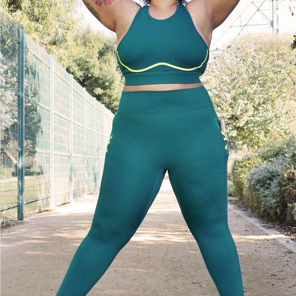Blare Cross Back Sports Bra